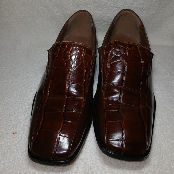 Stacy Adams Rich Brown Crocodile Pattern Loafers main image 7